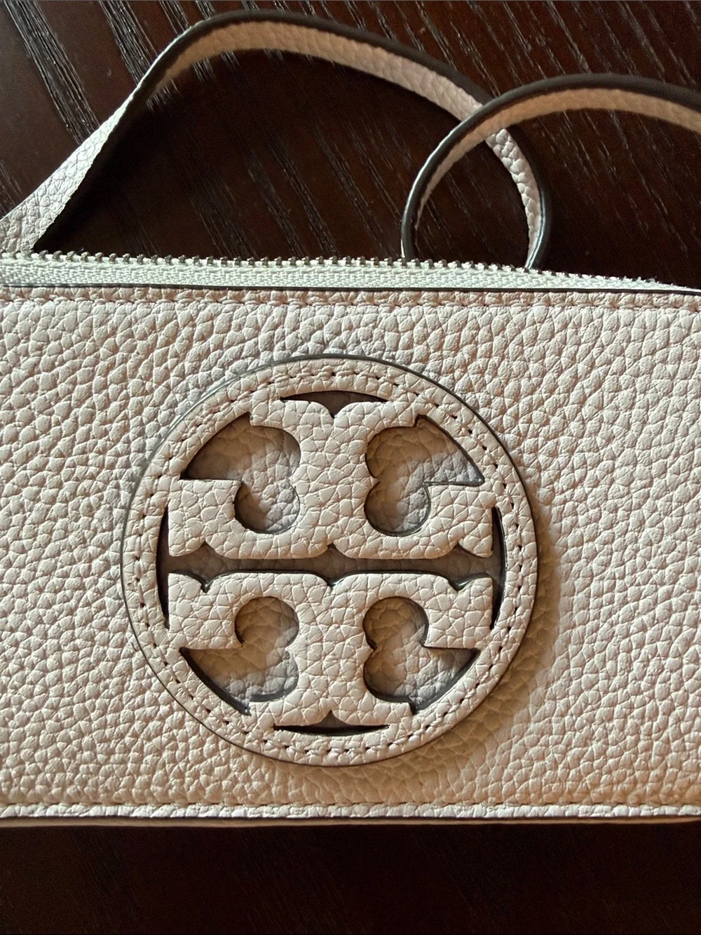 Tory Burch light pink Pebbled Leather Wristlet Wallet with Logo Cutout